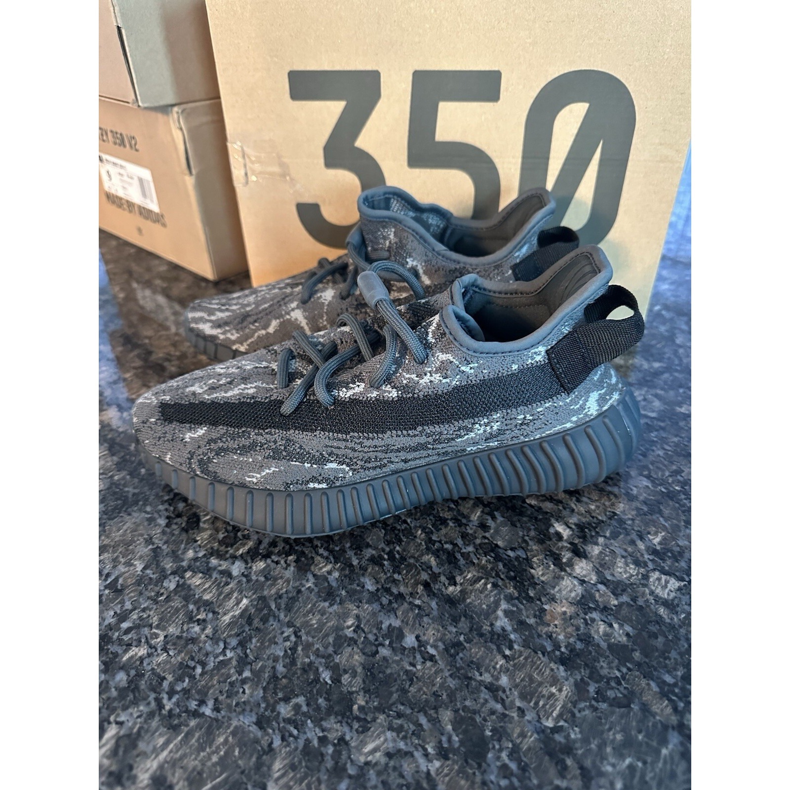 Adidas Yeezy Boost 350 V2 Mx Dark Salt Sneakers Id4811 Men's Sz 5 Shoe. Nwb